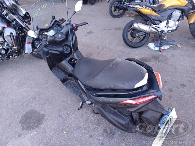 2023 YAMAHA XMAX 