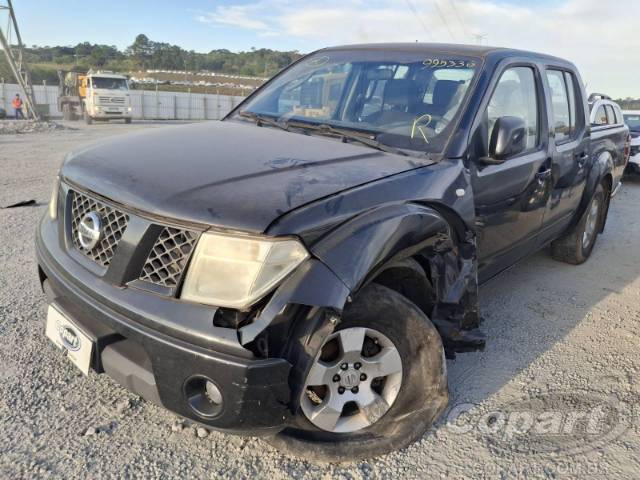 2013 NISSAN FRONTIER CD 