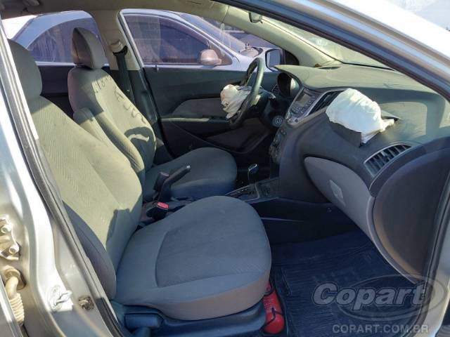 2014 HYUNDAI HB20S 