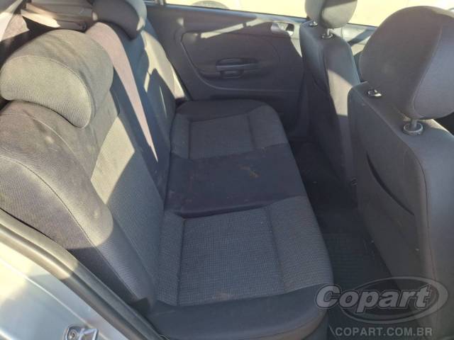 2013 VOLKSWAGEN GOL 