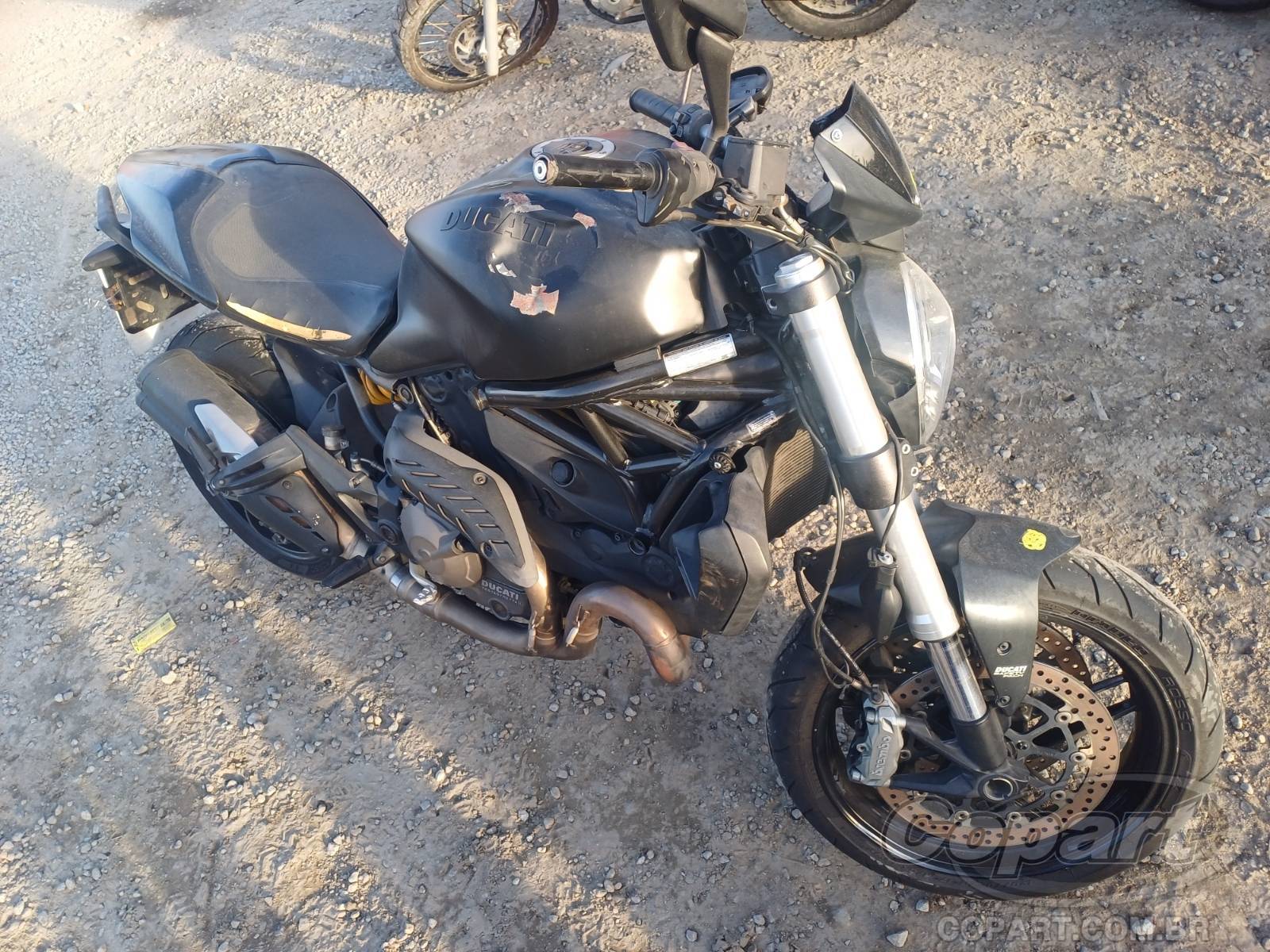Veículo DUCATI Monster Ducati Monster 821 2016 2016 em leilão
