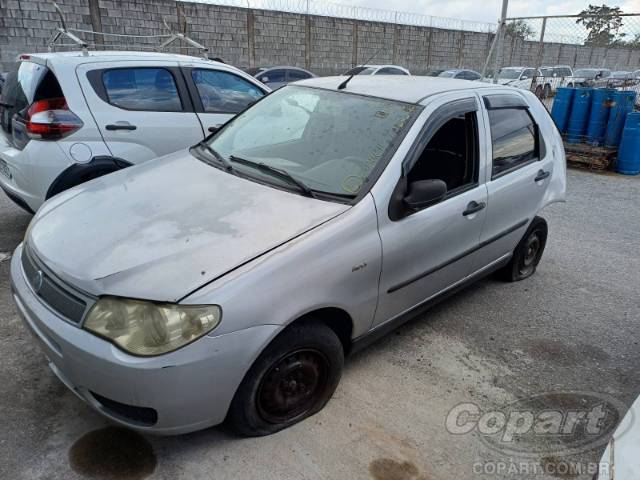 2004 FIAT PALIO 