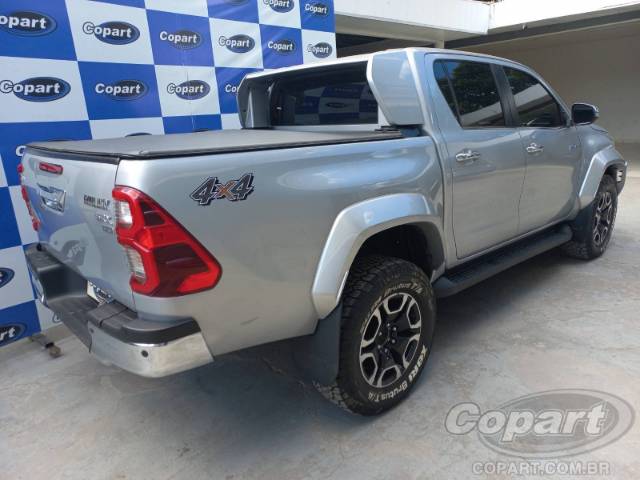 2025 TOYOTA HILUX CD 