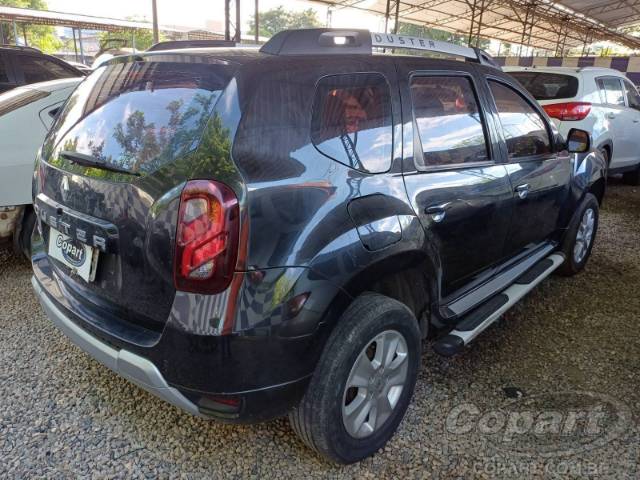 2017 RENAULT DUSTER 