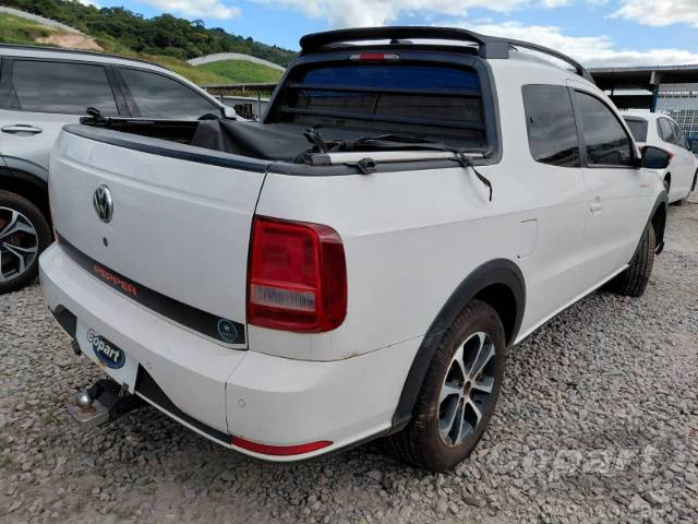 2018 VOLKSWAGEN SAVEIRO CD 