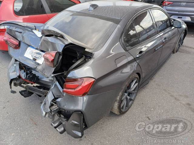 2015 BMW SERIE 3 