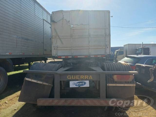 2010 GUERRA SEMI-REBOQUE 