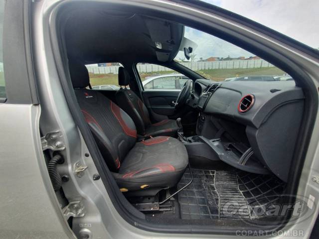 2017 RENAULT SANDERO 