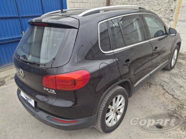 2015 VOLKSWAGEN TIGUAN 