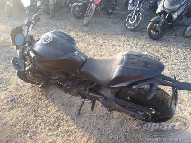 2016 DUCATI MONSTER 