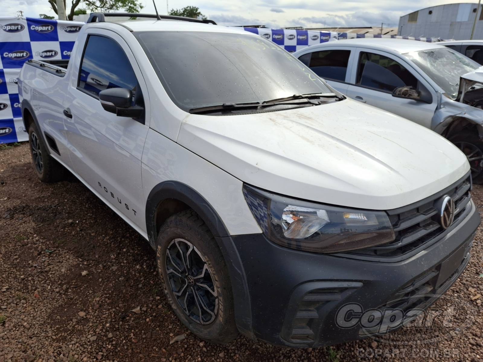 Volkswagen Saveiro Robust 1.6 16V MSI 2024 Pequena Monta
