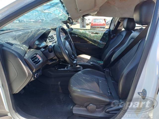 2017 CHEVROLET PRISMA 