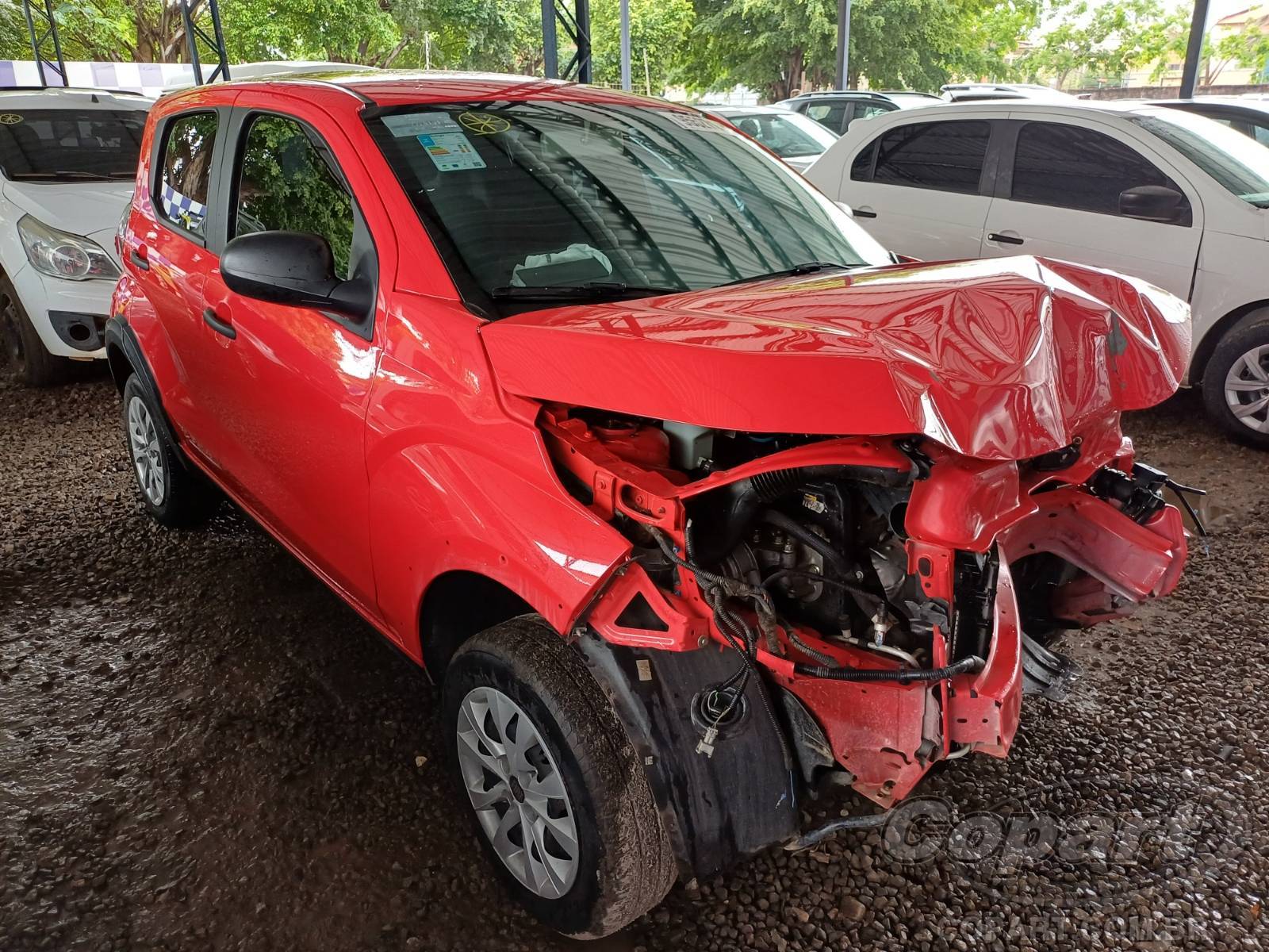 Fiat Mobi Like 1.0 Fire 2021 Colisão Média Monta