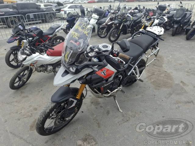 2025 TRIUMPH TIGER 