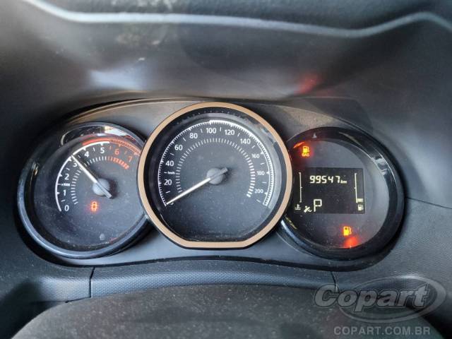 2020 RENAULT DUSTER 