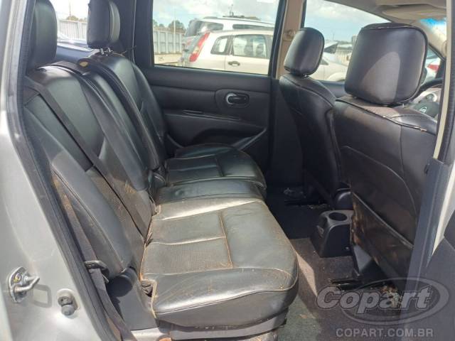 2012 NISSAN GRAND LIVINA 