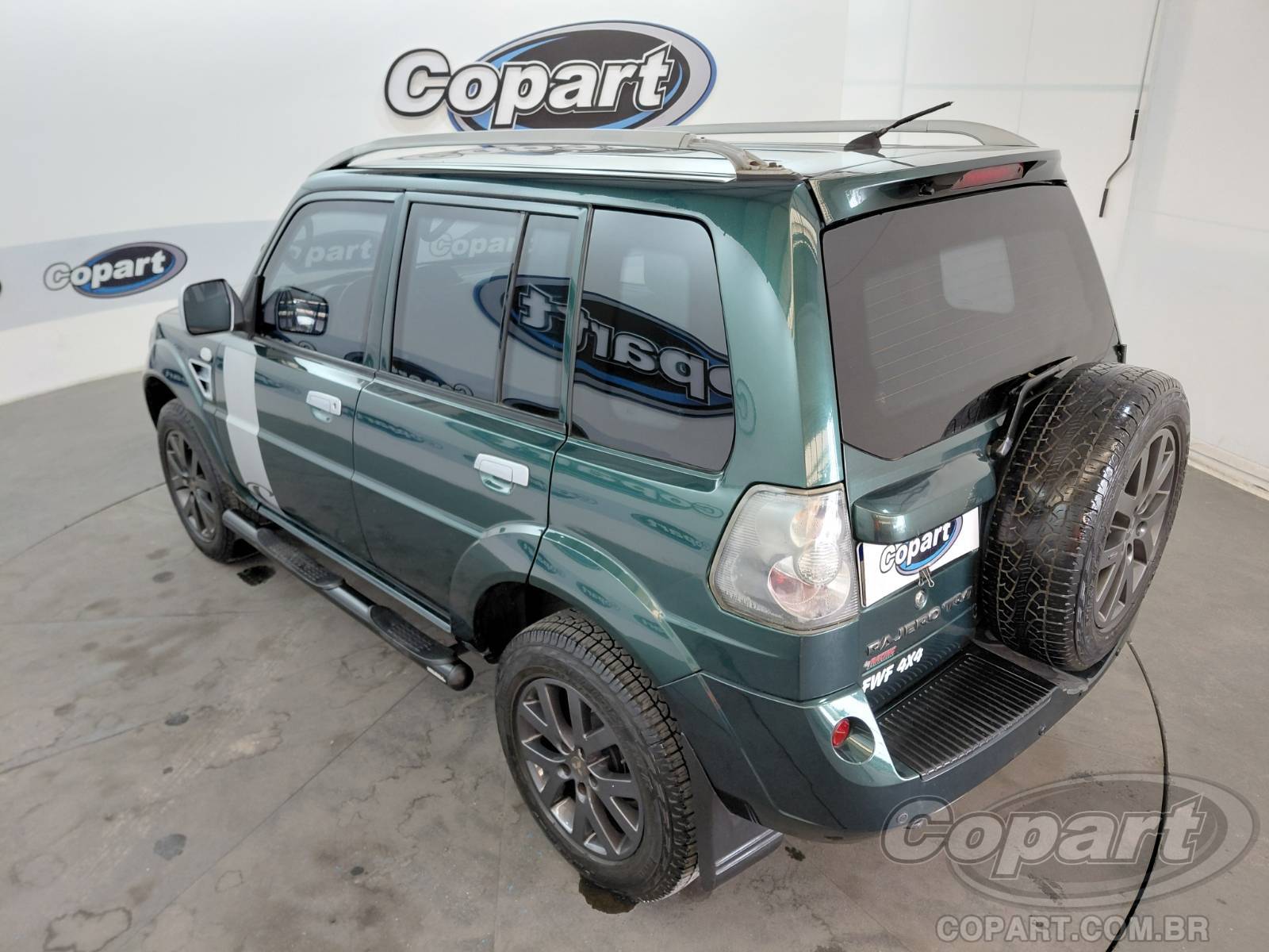 2015 MITSUBISHI PAJERO TR4 — foto 3 de 10