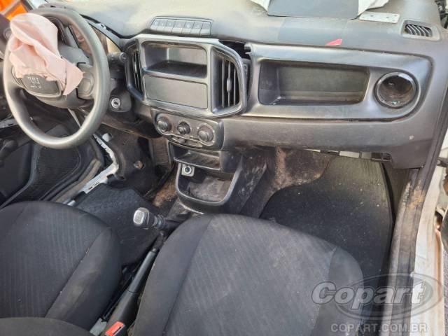2025 FIAT STRADA 