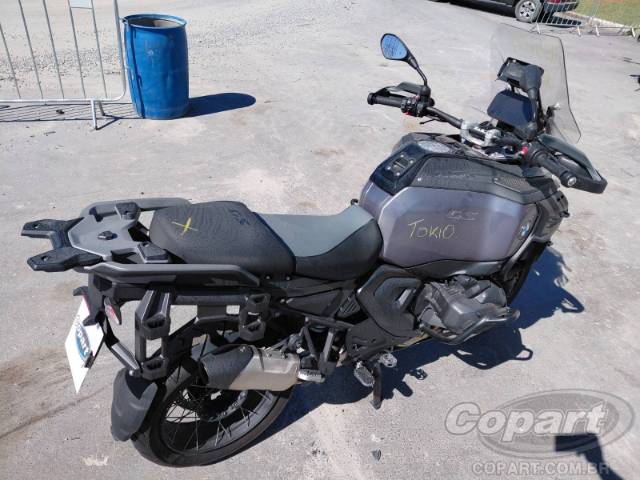 2026 BMW R 1300 