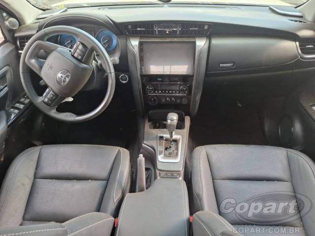 2025 TOYOTA SW4 