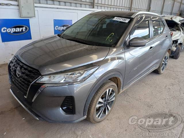 2024 NISSAN KICKS 