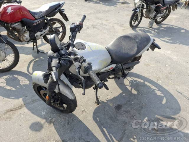 2026 ROYAL ENFIELD Guerrilla 