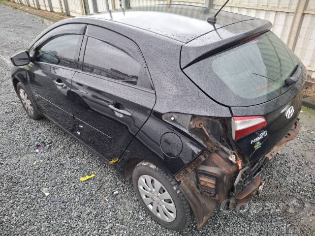 2015 HYUNDAI HB20 
