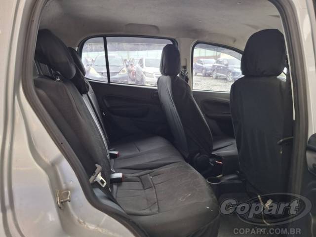 2021 FIAT UNO 