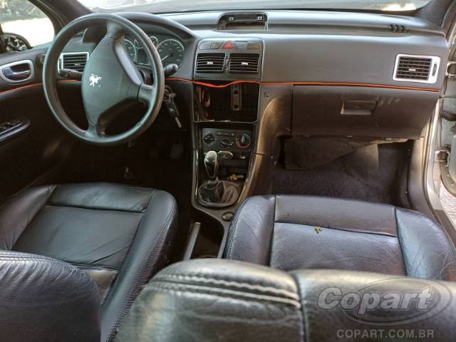 2009 PEUGEOT 307 SEDAN 