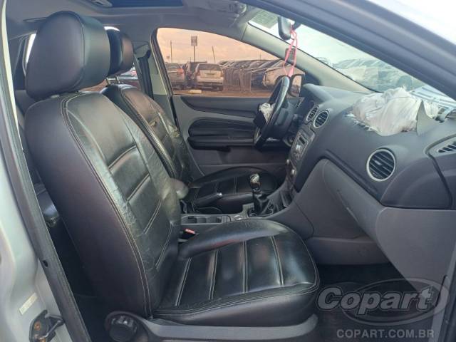 2011 FORD FOCUS 