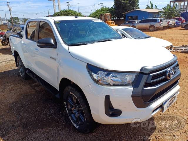 2024 TOYOTA HILUX CD 