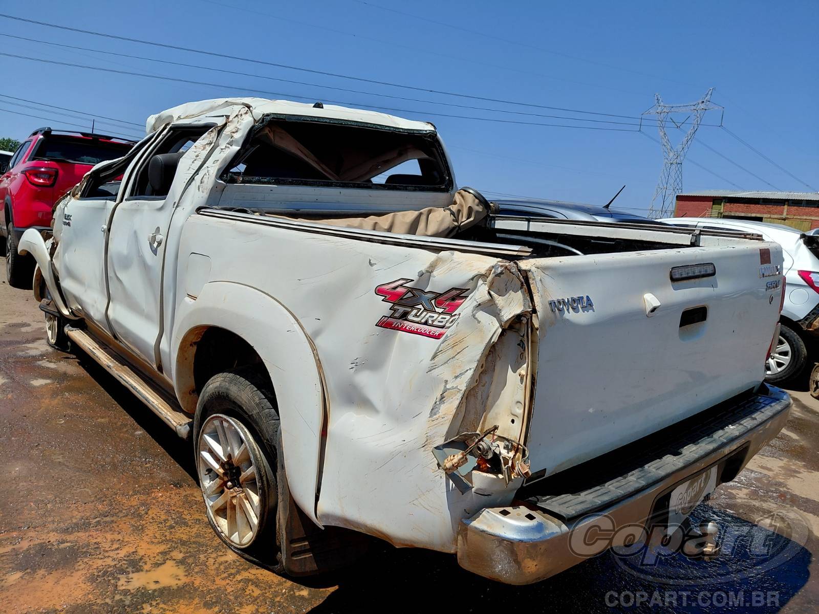 Foto 3: 2014 TOYOTA HILUX CD