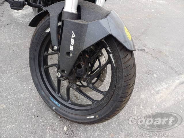 2025 BAJAJ DOMINAR 