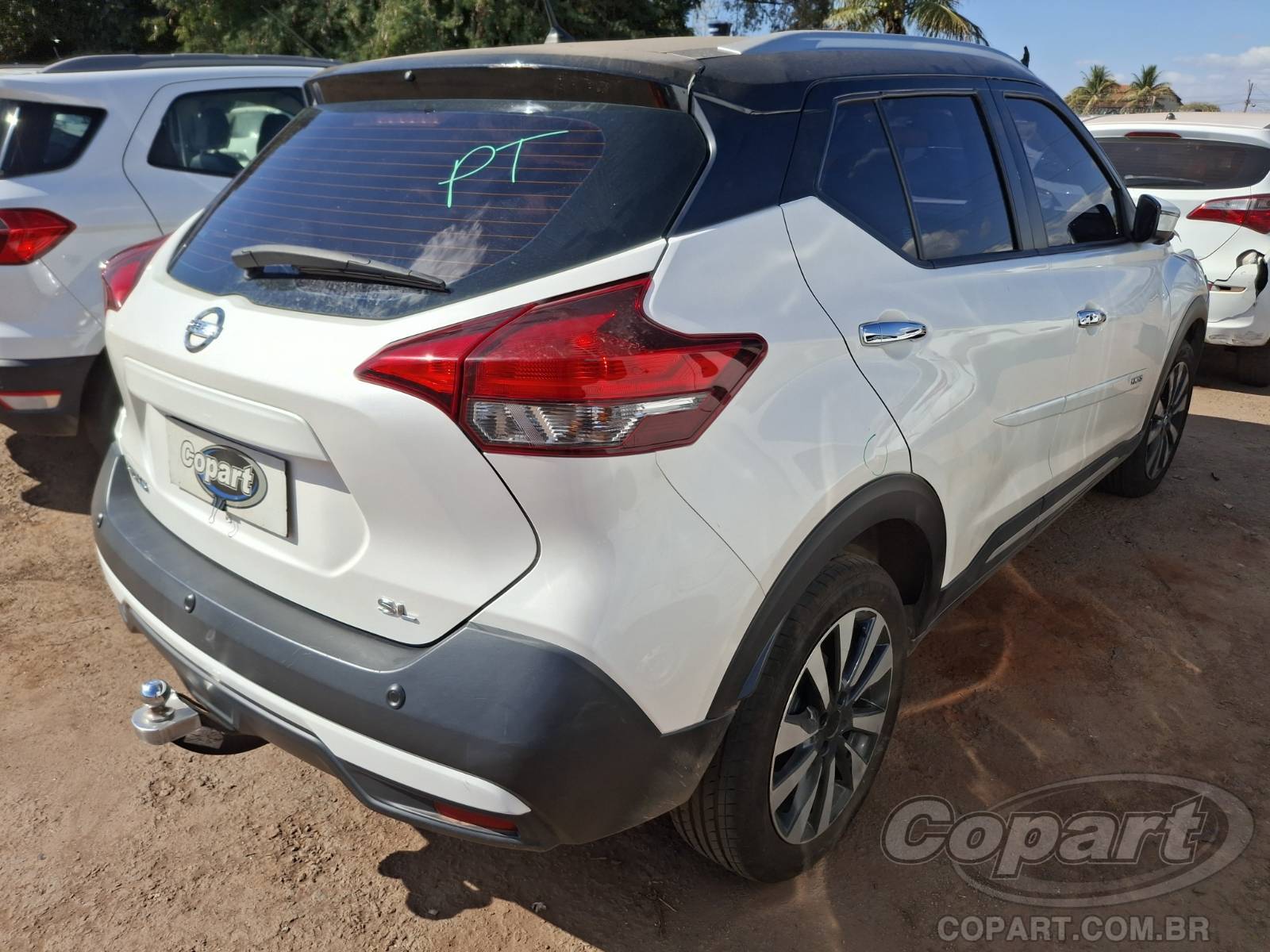 2020 NISSAN KICKS — foto 4 de 10