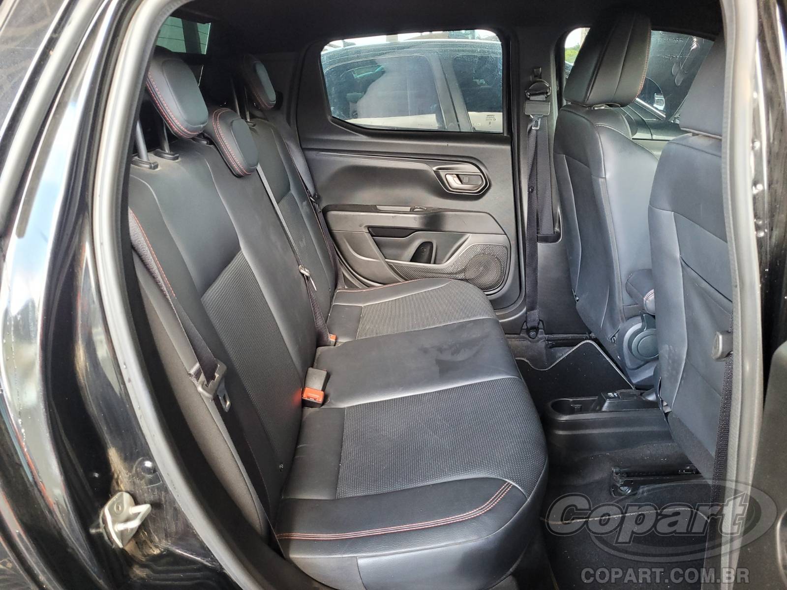 Foto 6 de 10: 2025 FIAT STRADA CD