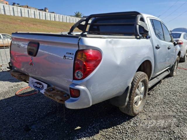 2017 MITSUBISHI L200 TRITON 