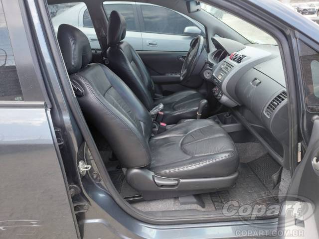 2005 HONDA FIT 