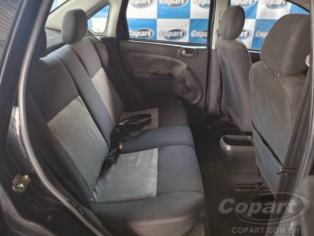 2010 FORD FIESTA SEDAN 