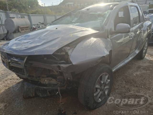 2022 RENAULT DUSTER OROCH 