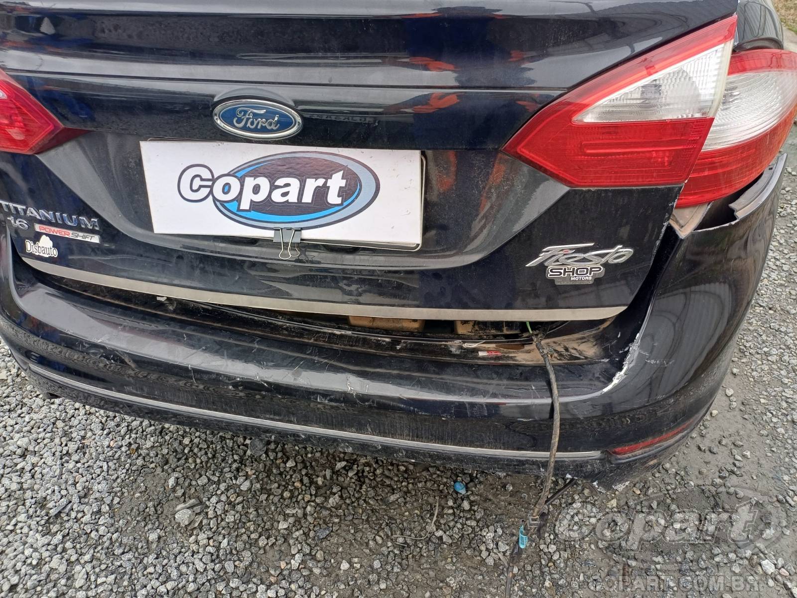 Foto 11 de 12: 2015 FORD FIESTA SEDAN