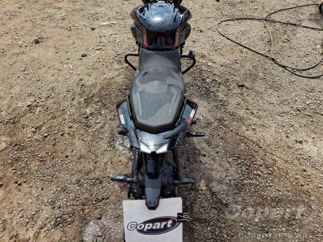 2026 BAJAJ DOMINAR 