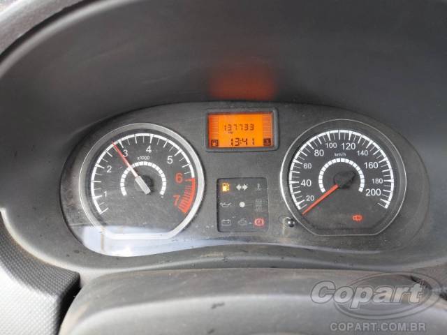 2011 RENAULT LOGAN 