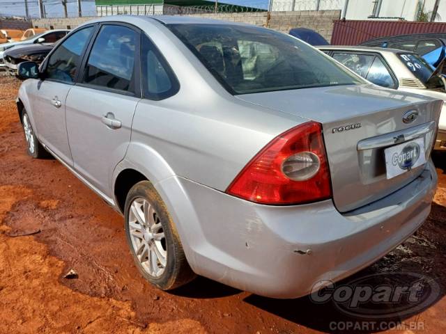 2011 FORD FOCUS SEDAN 