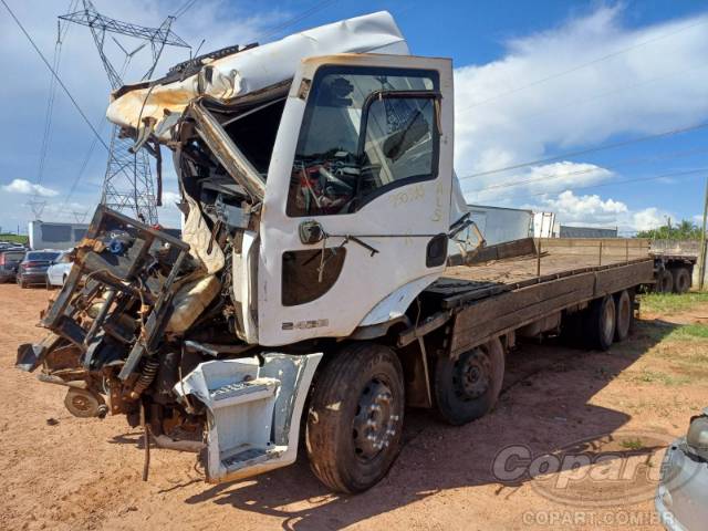 2012 FORD CARGO 2428 