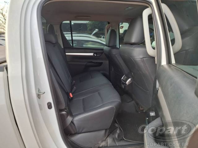 2024 TOYOTA HILUX CD 