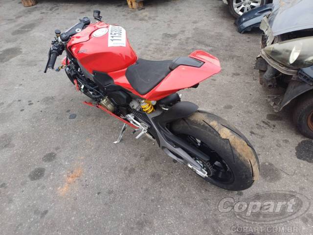 2026 DUCATI PANIGALE 