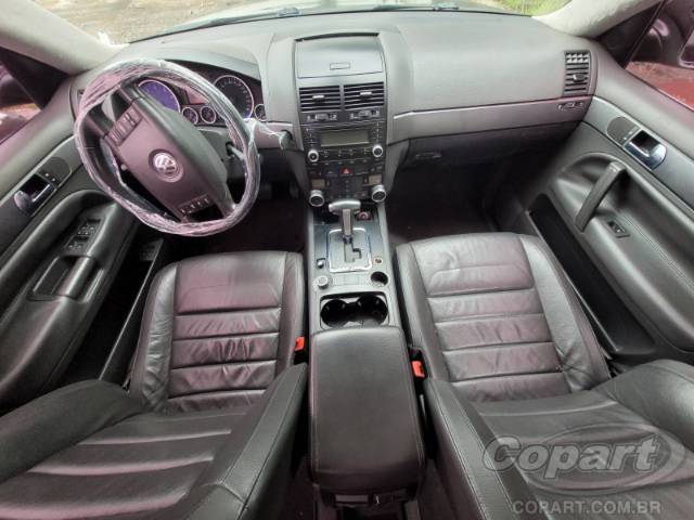 2008 VOLKSWAGEN TOUAREG 