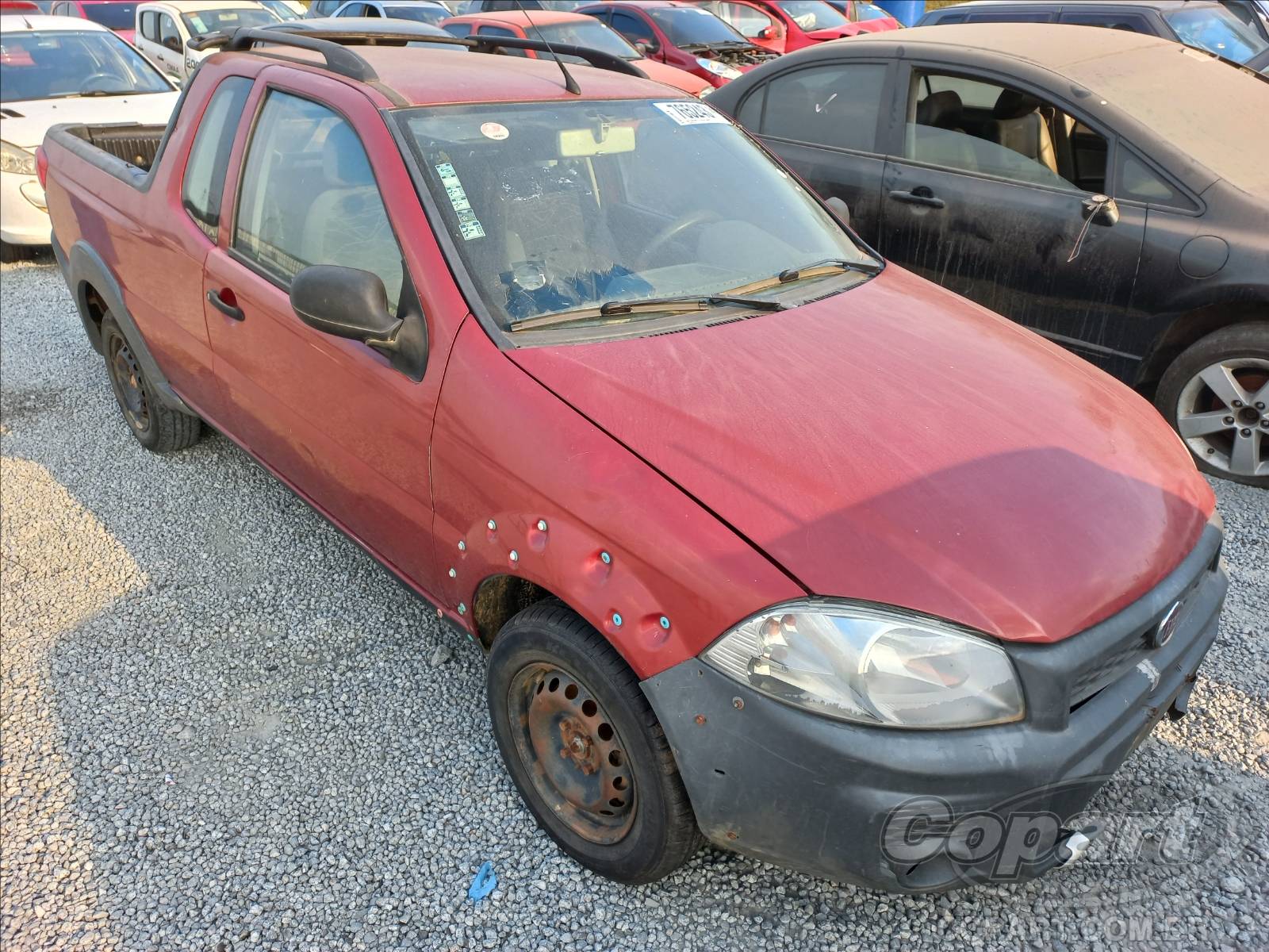Veículo Fiat Strada Fiat Strada CE Working 1.4 2014 Pequena Monta 2014 em leilão