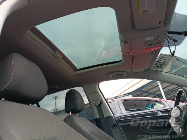 2014 VOLKSWAGEN GOLF 