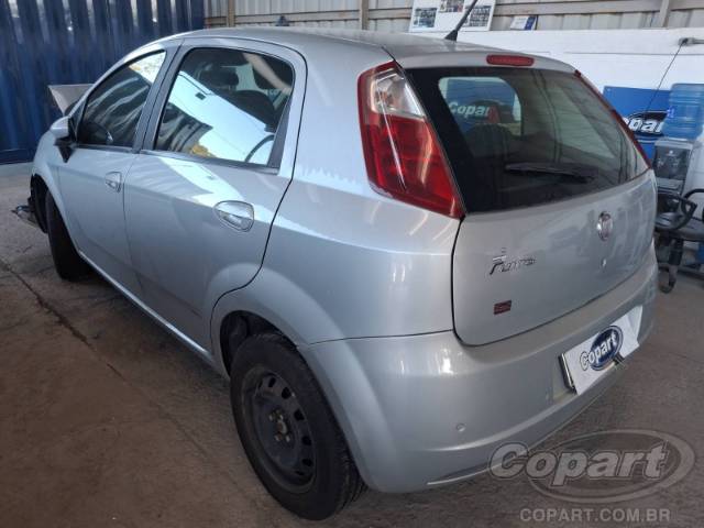 2011 FIAT PUNTO 